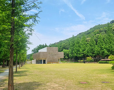 Chimyeongjasan Holy Ground