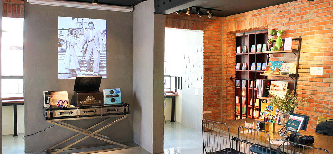 다가여행자도서관