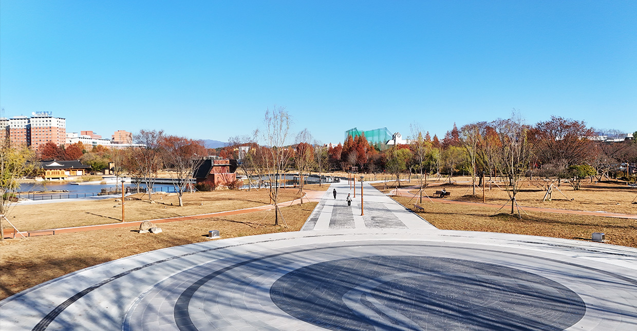 전주 덕진공원