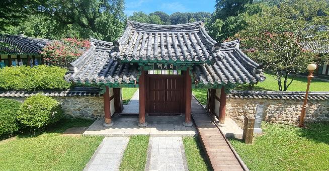 Jeonju-hyanggyo(Local Confucian School) 11번째 이미지