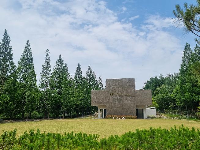 Chimyeongjasan Holy Ground 4번째 이미지