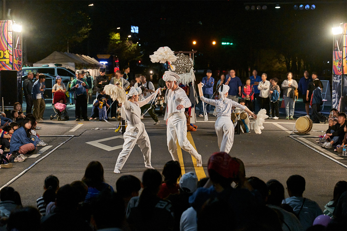 2025 제3회 전주예술난장 [뛰어! 전주, 울려! 난장]