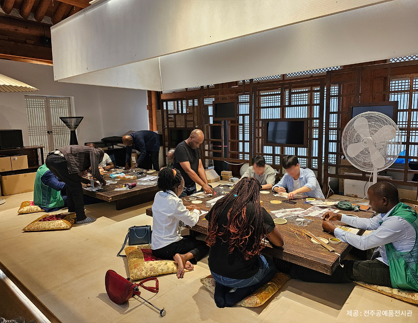 전주 공예품전시관 한국적 공예처험