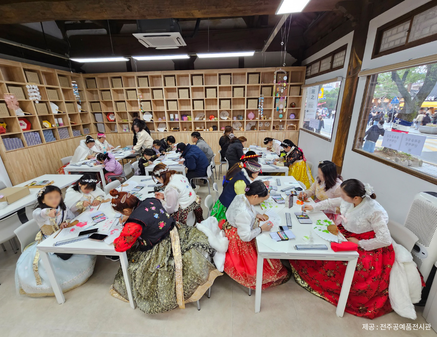 전주 공예품전시관 한국적 공예처험